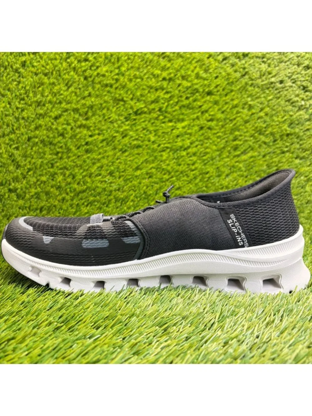 Skechers Glide Step Pro Mens Size 7 Black White Athletic Slip On Shoes Sneakers
